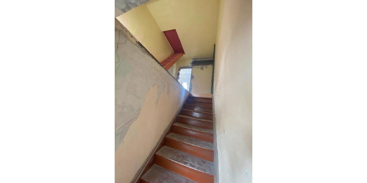 Doppelhaushälfte Teuchern - 7 Zimmer, 120 m&sup2;, 115.000&euro; | Angebot:27261997