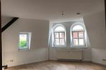 Dachgeschoßwohnung Gera - 1.5 Zimmer, 30 m&sup2;, 270&euro; | Angebot:26634660