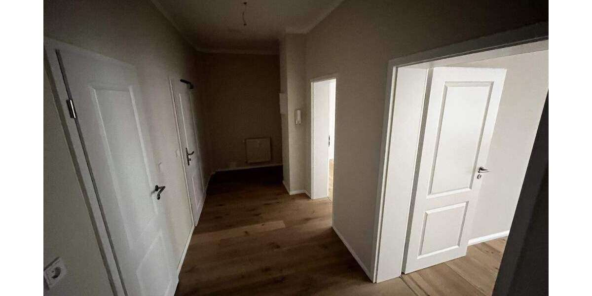 Etagenwohnung Gera Untermhaus - 2 Zimmer, 65 m&sup2;, 77.000&euro; | Angebot:25696906