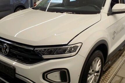 VW T-Roc 69.846 km 22.429 &euro; Gera 07546