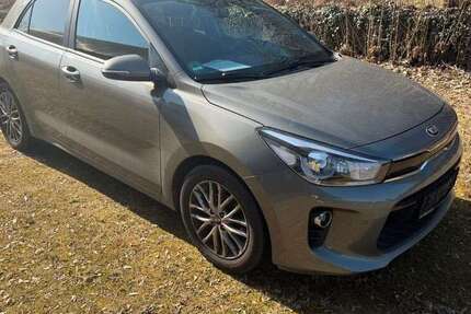 Kia Rio 54.749 km 11.590 &euro; Altenburg 04600