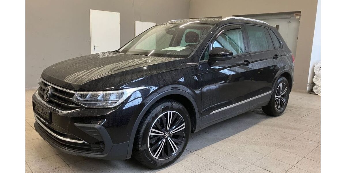 VW Tiguan 40.460 km 27.998 &euro; Gera 07546