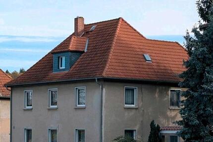 Haus Teuchern - 10 Zimmer, 180 m&sup2;, 155.000&euro; | Angebot:27537485