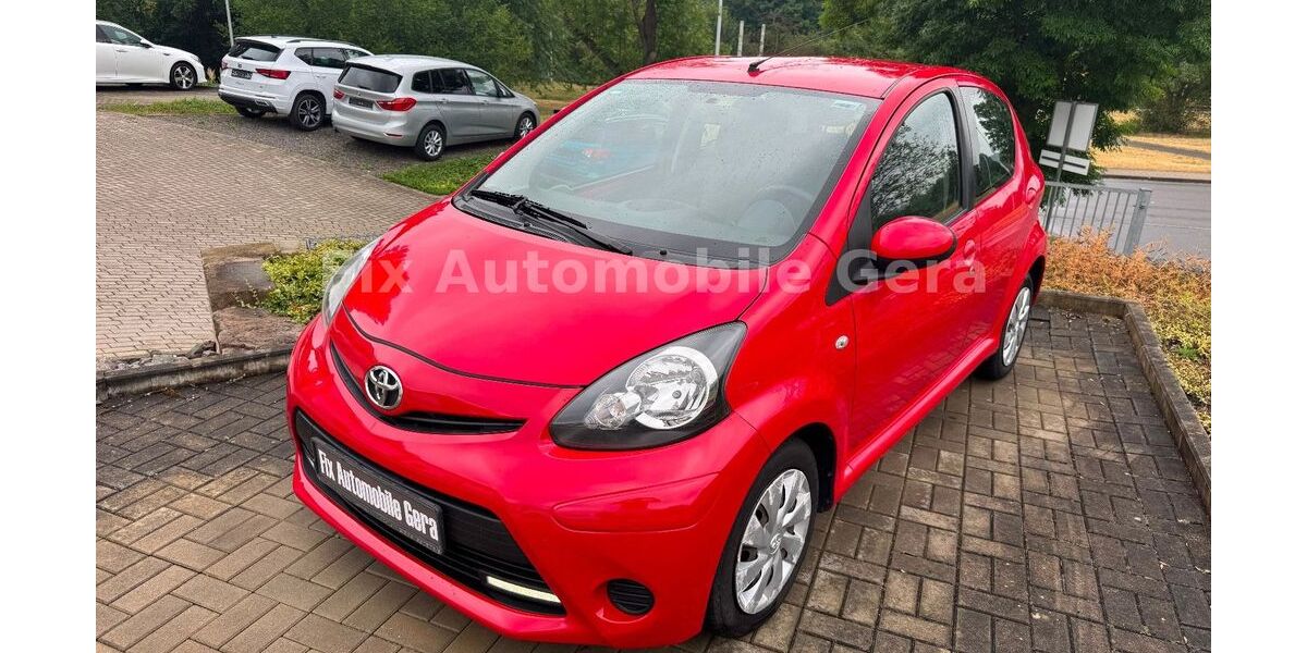 Toyota Aygo (X) 182.501 km 2.490 &euro; Gera 07551