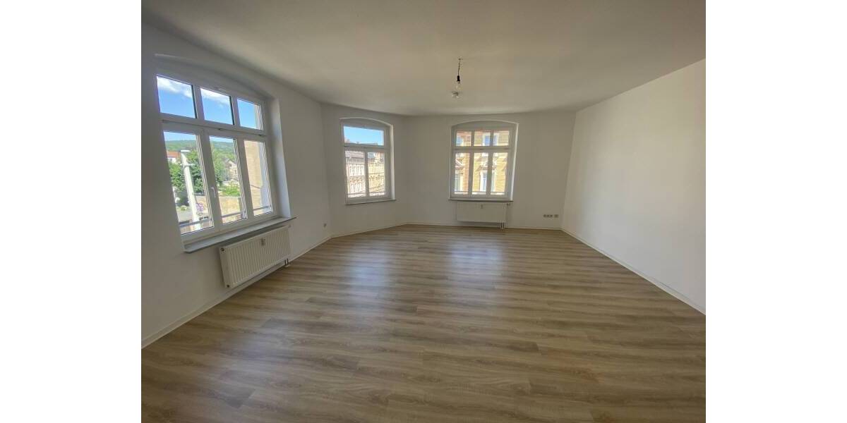 Etagenwohnung Gera Debschwitz - 3 Zimmer, 76 m&sup2;, 450&euro; | Angebot:26189028
