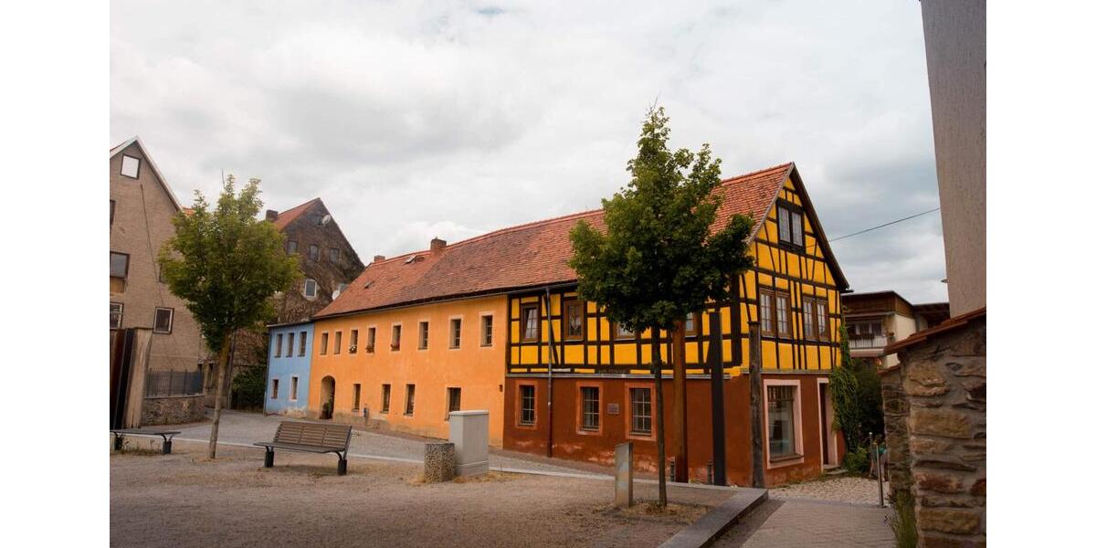 Etagenwohnung Neustadt an der Orla - 3 Zimmer, 70 m&sup2;, 450&euro; | Angebot:26398902
