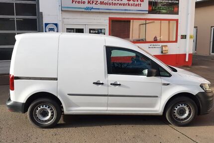 VW Caddy 109.200 km 11.500 &euro; Gera 07545