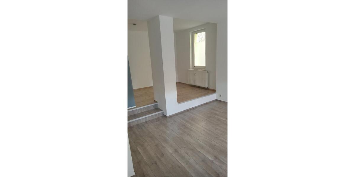 Etagenwohnung Triptis - 1 Zimmer, 38 m&sup2;, 210&euro; | Angebot:24597010