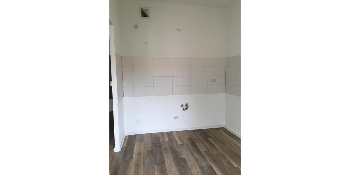Etagenwohnung Gera Lusan - 2 Zimmer, 54 m&sup2;, 352&euro; | Angebot:26672952