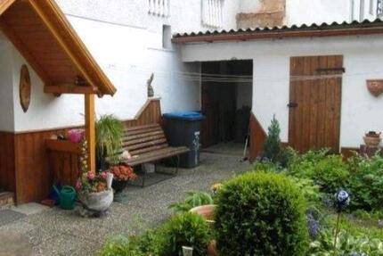 Haus Triptis - 10 Zimmer, 200 m&sup2;, 159.000&euro; | Angebot:26197983