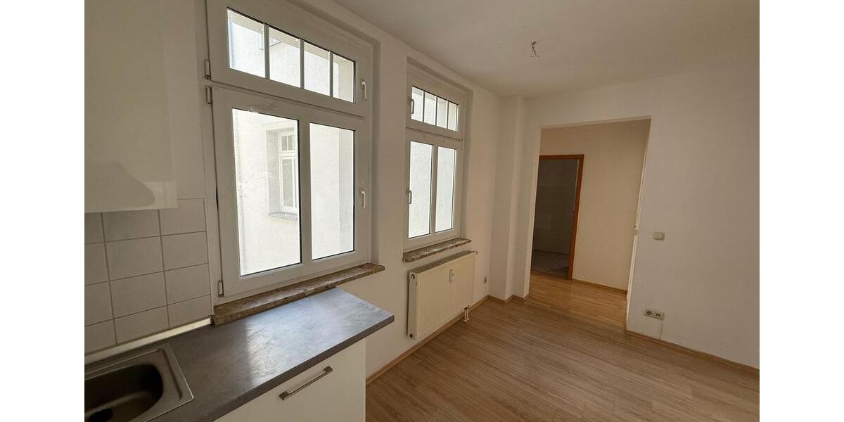 Etagenwohnung Greiz - 3 Zimmer, 79 m&sup2;, 465&euro; | Angebot:26050264