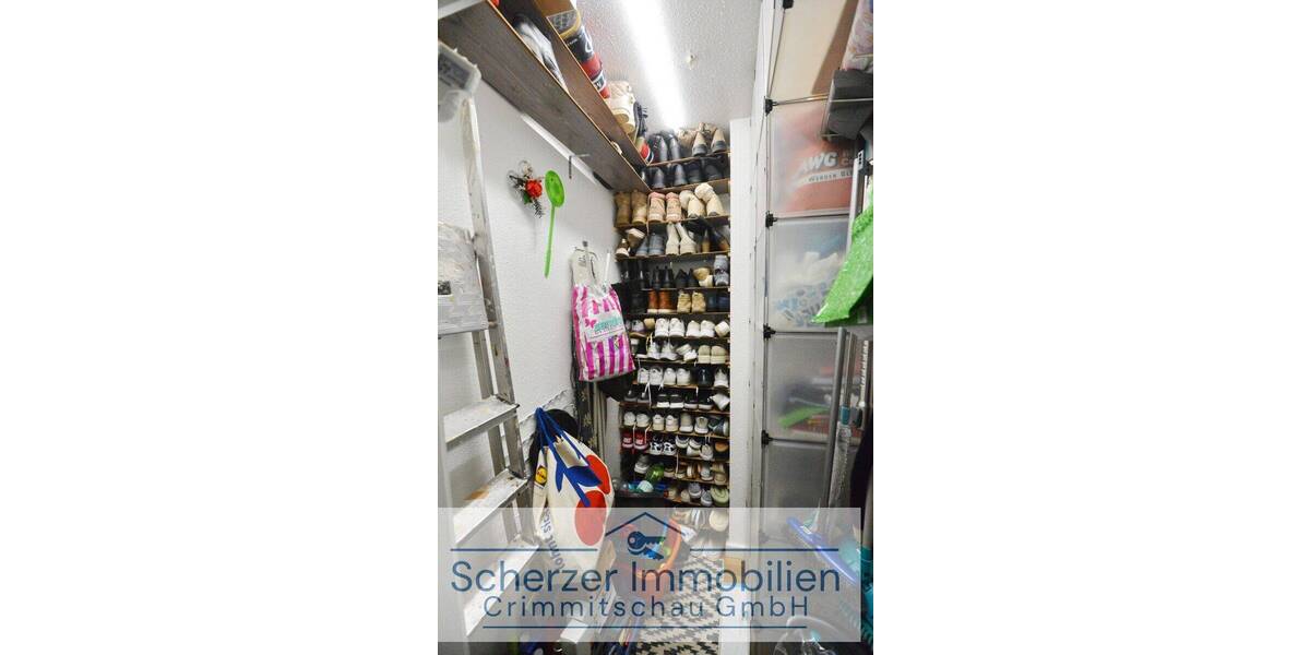 Etagenwohnung Meerane - 3 Zimmer, 84 m&sup2;, 510&euro; | Angebot:26879089