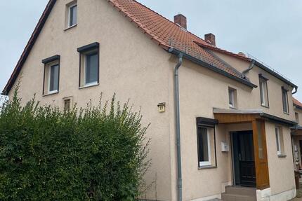 Haus Teuchern - 7 Zimmer, 120 m&sup2;, 115.000&euro; | Angebot:27261997