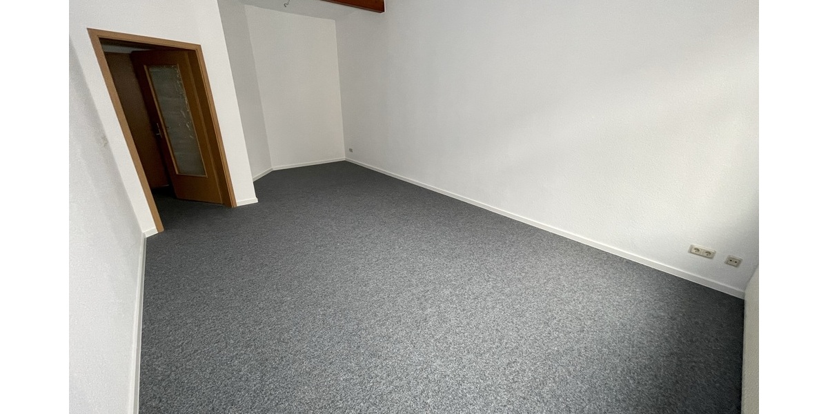 2 Raum Wohnung mit Balkon, Wanne +Dusche im begehrten Wohnviertel von Gera-Untermhaus - Etagenwohnung Gera Debschwitz | Angebot:27330173