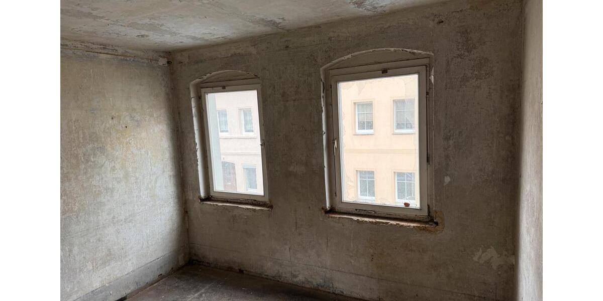 Reihenhaus Schmölln - 5 Zimmer, 160 m&sup2;, 98.000&euro; | Angebot:26798009