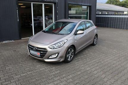 Hyundai i30 31.915 km 6.990 &euro; Münchenbernsdorf 07589