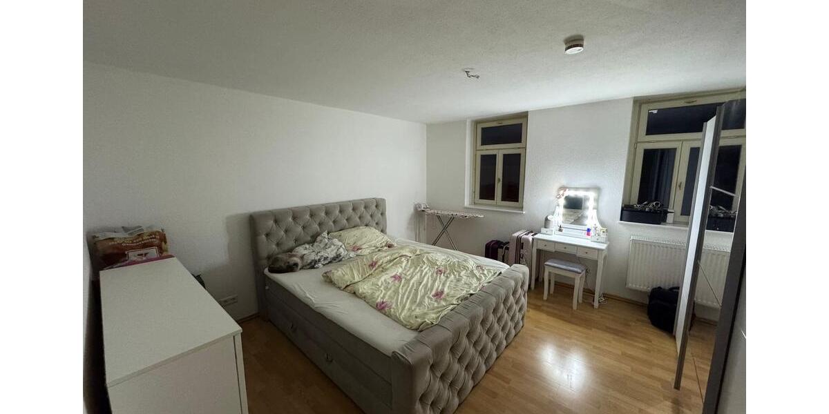 Etagenwohnung Altenburg - 2 Zimmer, 83 m&sup2;, 498&euro; | Angebot:26613171