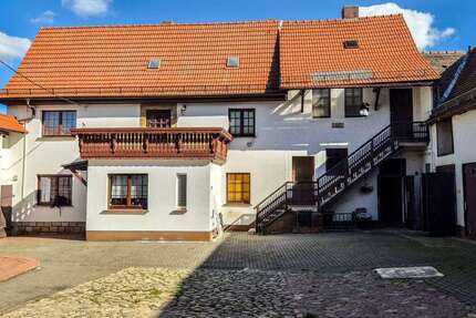 Haus Teuchern - 6 Zimmer, 150 m&sup2;, 211.000&euro; | Angebot:27703669