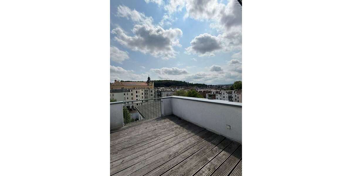 Etagenwohnung Gera Alt-Bieblach - 3 Zimmer, 94 m&sup2;, 656&euro; | Angebot:26966137