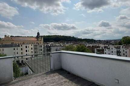 Wohnung Gera Alt-Bieblach - 3 Zimmer, 94 m&sup2;, 656&euro; | Angebot:26966137