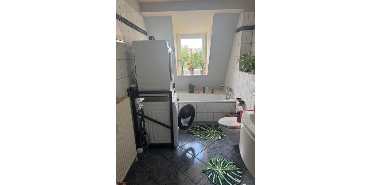 Maisonettenwohnung Gera Alt-Bieblach - 4 Zimmer, 108 m&sup2;, 800&euro; | Angebot:26234034