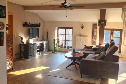 Wohnung Altenburg - 4 Zimmer, 127 m&sup2;, 762&euro; | Angebot:24586575