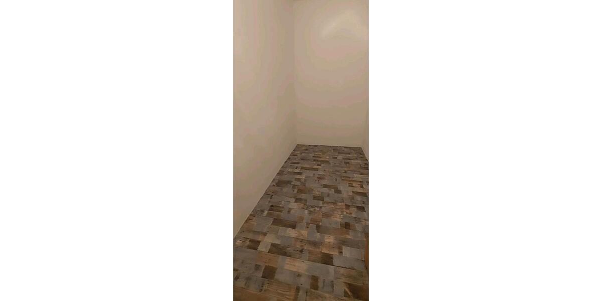 Etagenwohnung Greiz - 2 Zimmer, 53 m&sup2;, 295&euro; | Angebot:26586318