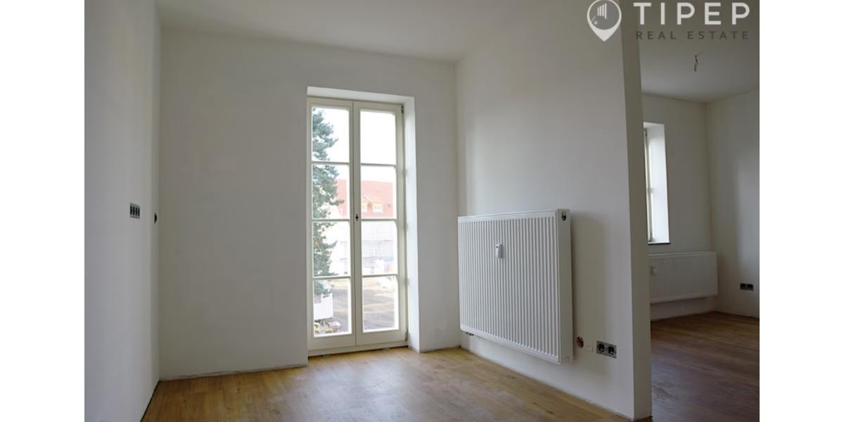 Dachgeschoßwohnung Altenburg - 1.5 Zimmer, 33 m&sup2;, 292&euro; | Angebot:20194468