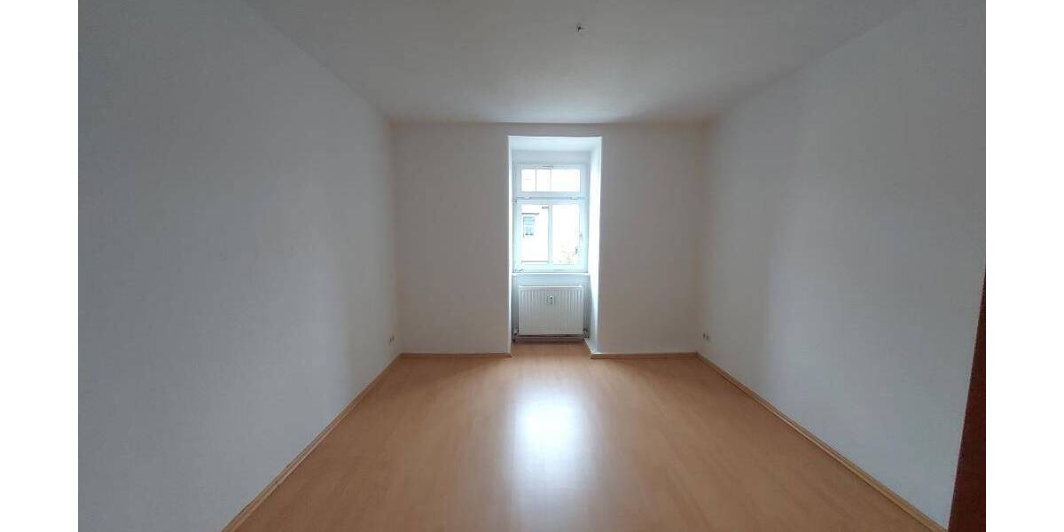 Etagenwohnung Gera Ostviertel - 3 Zimmer, 73 m&sup2;, 450&euro; | Angebot:26187404