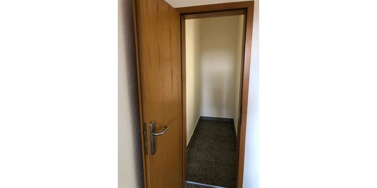 Etagenwohnung Altenburg Altenburg - 2 Zimmer, 55 m&sup2;, 65.000&euro; | Angebot:25674023
