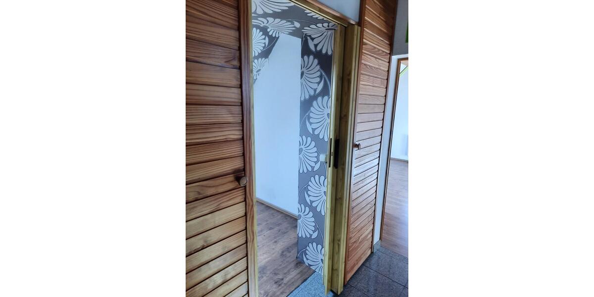 Etagenwohnung Neustadt an der Orla - 2 Zimmer, 45 m&sup2;, 295&euro; | Angebot:24562694