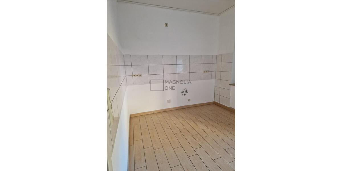 Etagenwohnung Gößnitz - 4 Zimmer, 101 m&sup2;, 620&euro; | Angebot:22260220