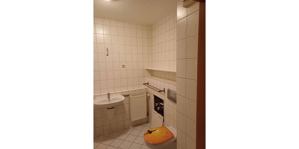 Etagenwohnung Gera-Untermhaus Untermhaus - 2 Zimmer, 74 m&sup2;, 490&euro; | Angebot:26741492