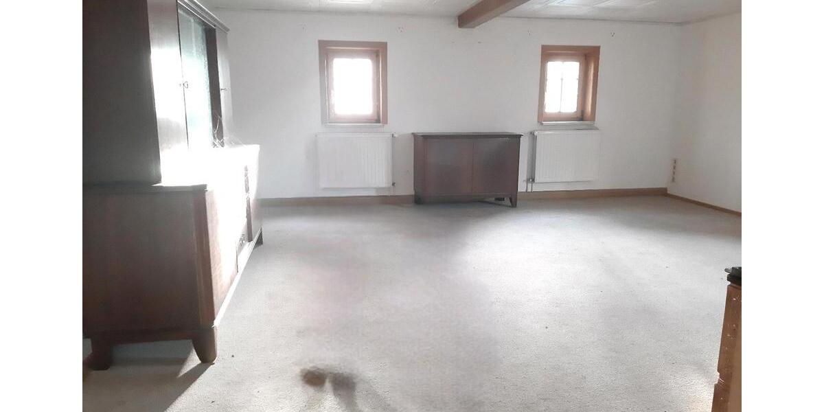 Einfamilienhaus Langenbernsdorf - 6 Zimmer, 140 m&sup2;, 39.000&euro; | Angebot:26764020