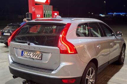 Volvo XC60 327.000 km 7.900 &euro; Crimmitschau 08451