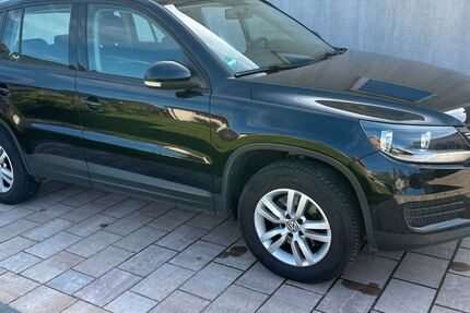 VW Tiguan 115.220 km 10.750 &euro; Greiz 07973