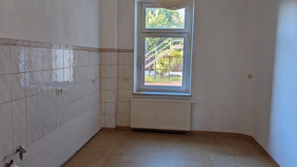 Erdgeschoßwohnung Zeitz - 2 Zimmer, 68 m&sup2;, 170&euro; | Angebot:26633189