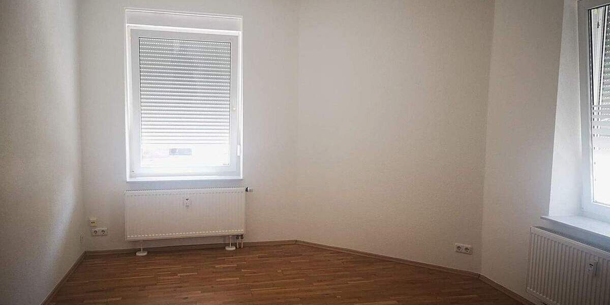 Mehrfamilienhaus, Wohnhaus Meerane - 1 Zimmer, 298.500&euro; | Angebot:26154943