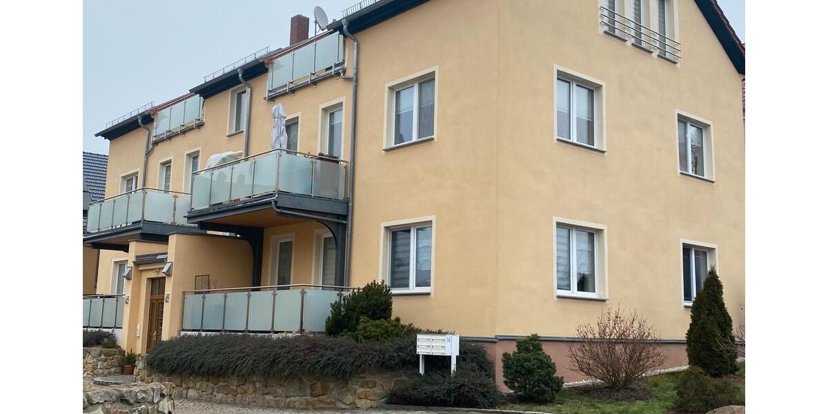 Erdgeschoßwohnung Ronneburg - 3 Zimmer, 84 m&sup2;, 930&euro; | Angebot:26044536