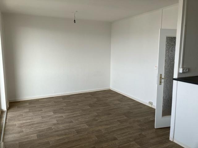 Etagenwohnung Gera Lusan - 3 Zimmer, 58 m&sup2;, 340&euro; | Angebot:26296916