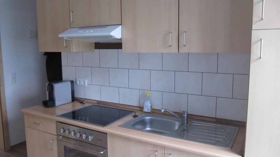 Etagenwohnung Gera Alt-Bieblach - 1 Zimmer, 30 m&sup2;, 210&euro; | Angebot:25906018