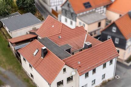 Einfamilienhaus mit Nebengelass in ruhiger Dorflage mit optimaler Anbindung an Eisenberg, Gera und Jena 7 zimmer