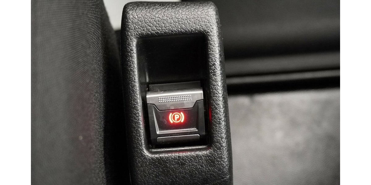 Fiat Scudo MultiCab L2 145 / Sitzheizung + Navi 48.952 km 26.775 &euro; Münchenbernsdorf 07589