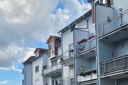 Wohnung Gera Alt-Bieblach - 3 Zimmer, 83 m&sup2;, 165.000&euro; | Angebot:27475074