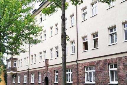 Wohnung zum Kaufen in Zwickau 160.000 € 129.3 m²