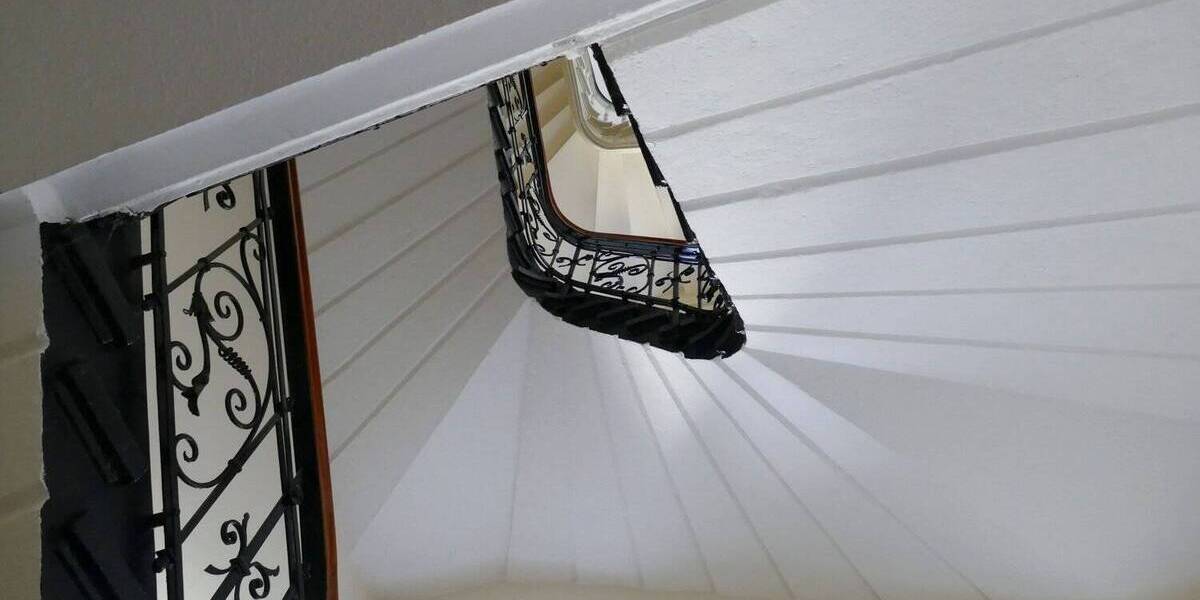 Kleine Wohnung im Einzeldenkmal und am Park 2 zimmer