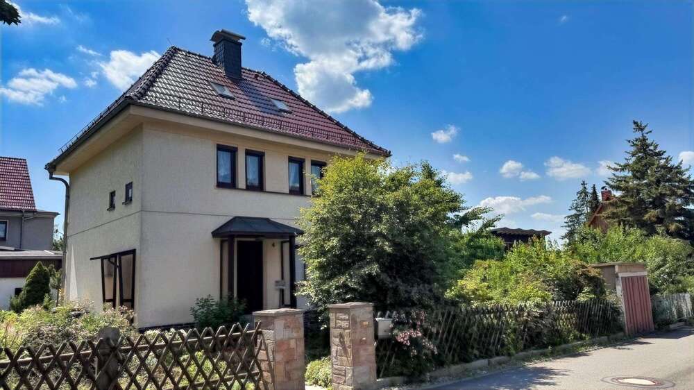 Einfamilienhaus Werdau - 4 Zimmer, 90 m&sup2;, 128.200&euro; | Angebot:27088047