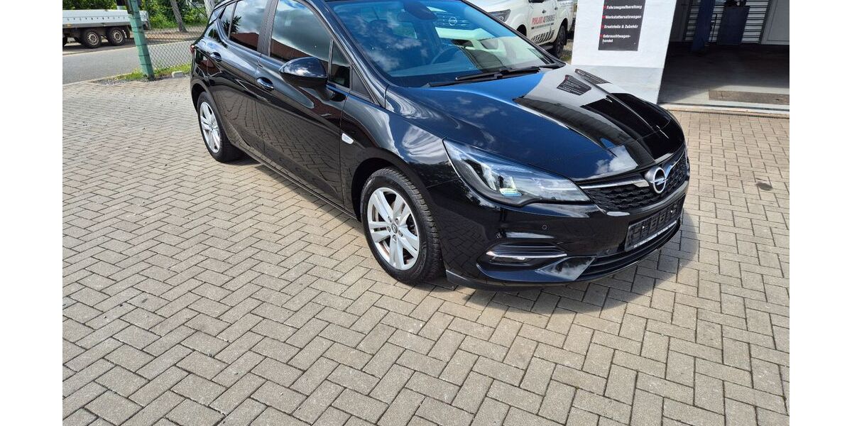 Opel Astra 97.000 km 6.599 &euro; Weida 07570