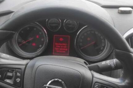 Opel Astra 220.700 km 1.600 &euro; Meuselwitz 04610
