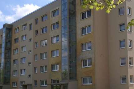 Wohnung zum Mieten in Gera 327,78 € 56.03 m² 2 zimmer